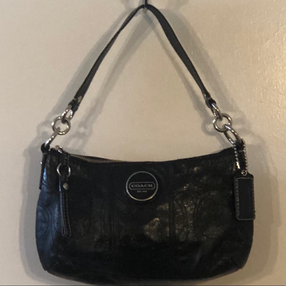 Coach Signature Embossed C Logo Black Shoulder bag - Picture 3 of 8